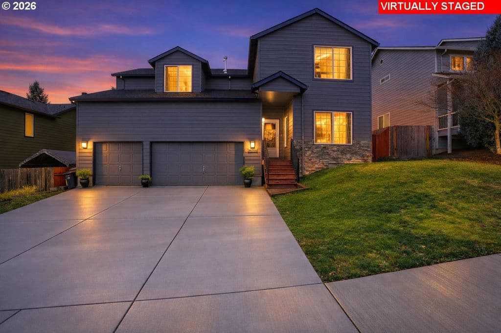 16356 SE Anderegg Pkwy, Damascus, OR 97089