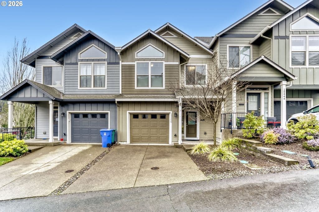 15450 SE Eckert Ln, Damascus, OR 97089