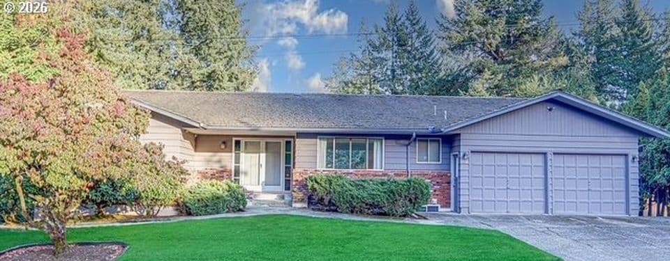 15546 SE Green Hills Ct, Happy Valley, OR 97086