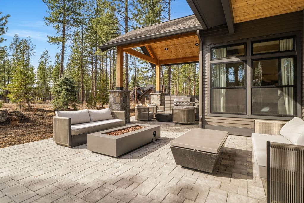 56350 Mirror Rock Loop #360, Bend, OR 97707