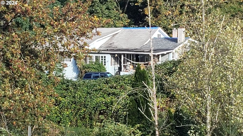 21145 SE Tillstrom Rd, Damascus, OR 97089