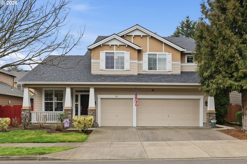 211 N White Oak St, Newberg, OR 97132