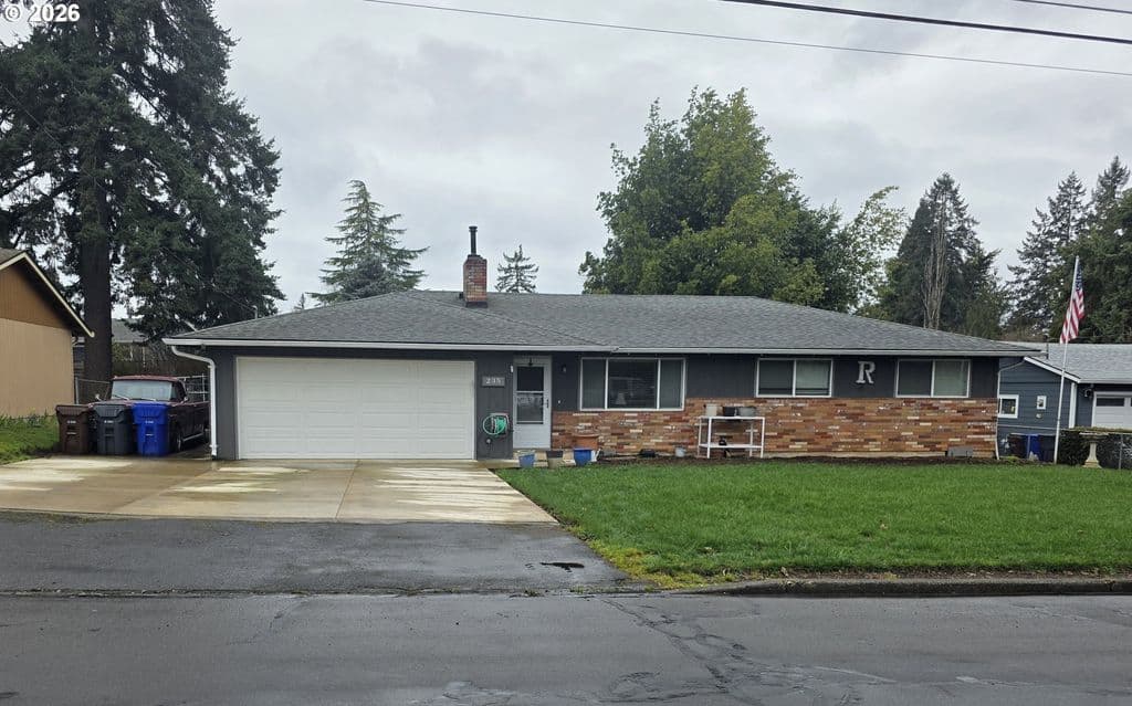 235 Telford Rd, Oregon City, OR 97045