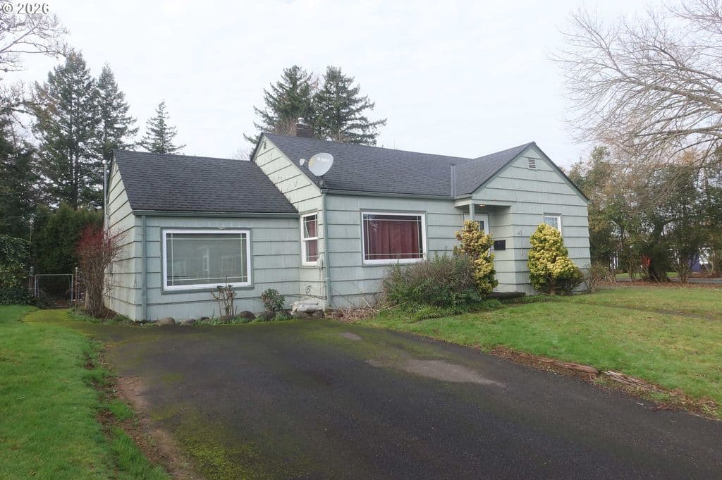 138 Maple Blvd, Wood Village, OR 97060