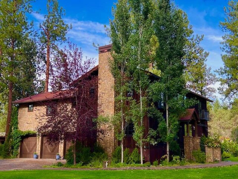 69960 Camp Polk Rd, Sisters, OR 97759