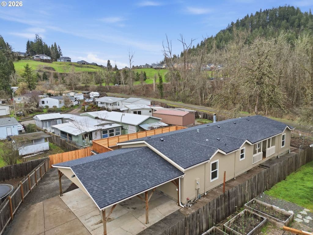 5972 Mount Vernon Rd, Springfield, OR 97478