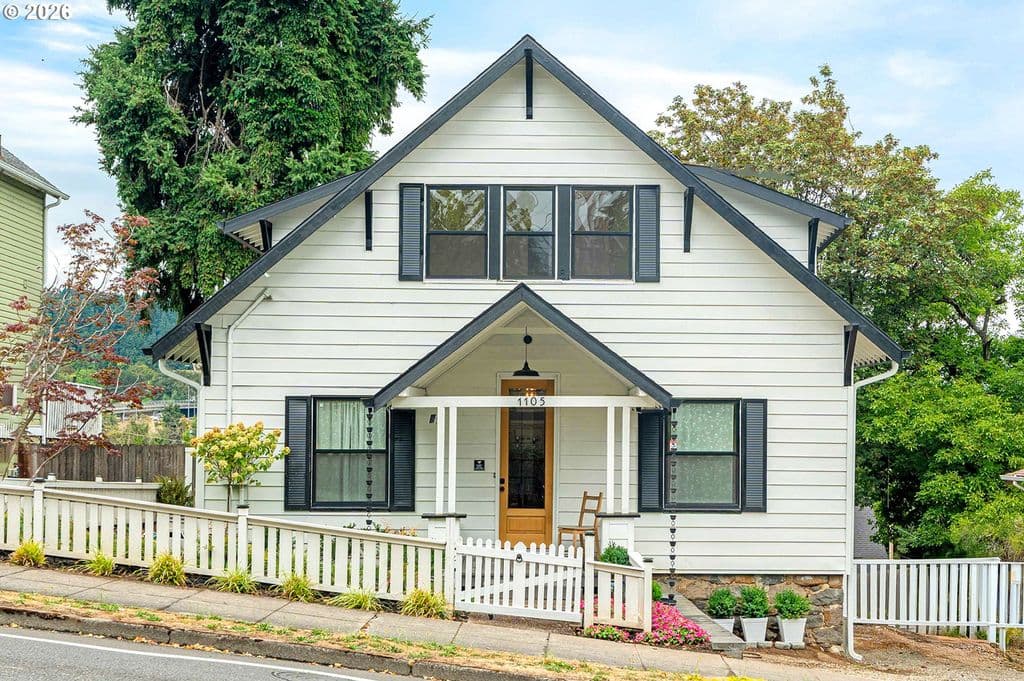1105 Washington St, Oregon City, OR 97045