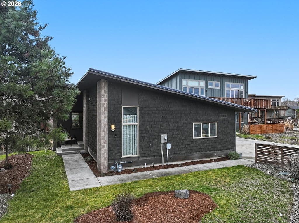 170 Blue Heron Ct, The Dalles, OR 97058