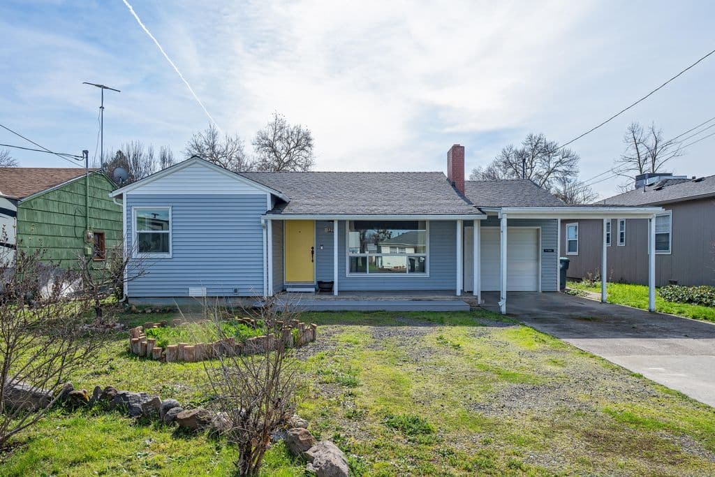 1211 Dakota Ave, Medford, OR 97501