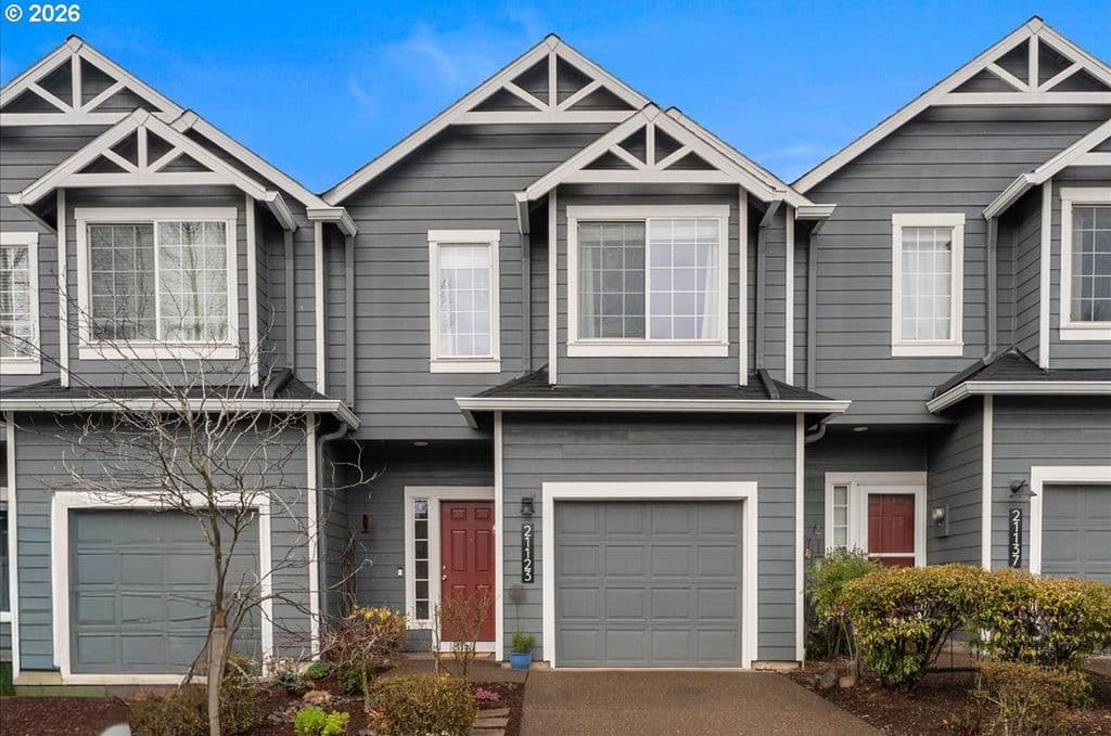 21123 NE Osburn Loop, Fairview, OR 97024