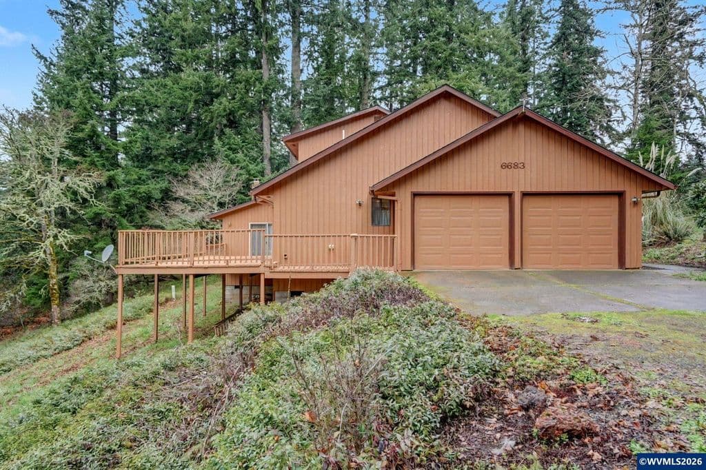 6683 Indian Springs Rd NE, Scotts Mills, OR 97375