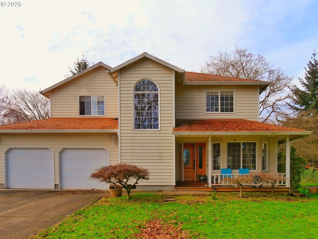 455 Grey Cliffs Dr, Saint Helens, OR 97051