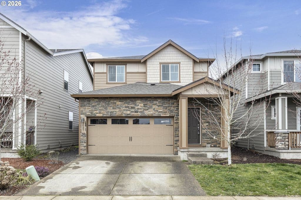 2097 NW Woodland Dr, McMinnville, OR 97128