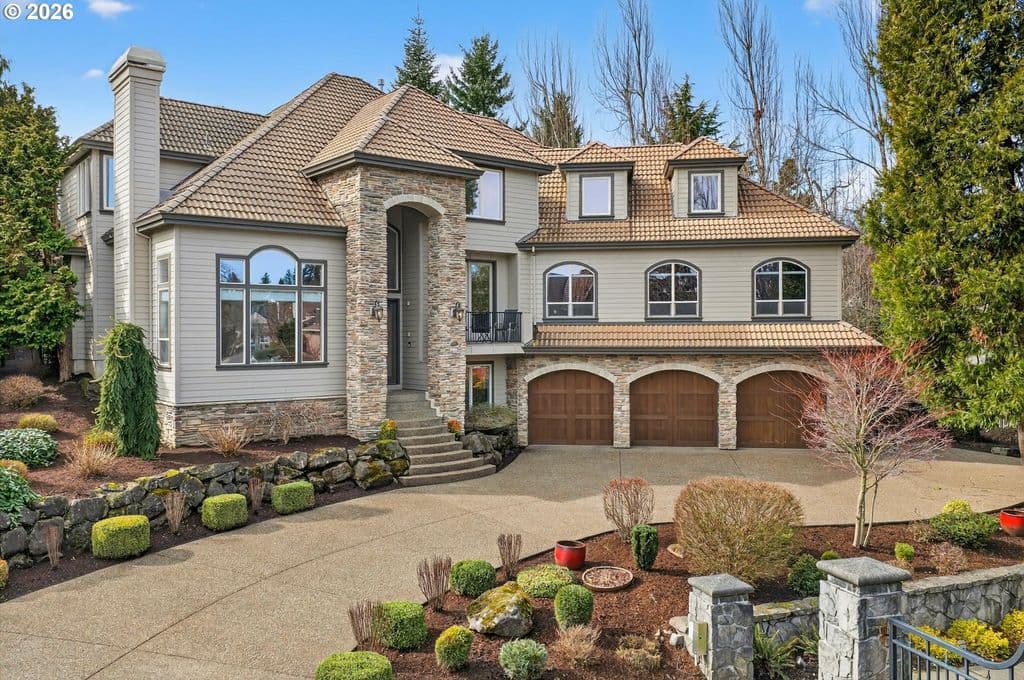 3390 Quail Ridge Ct, West Linn, OR 97068