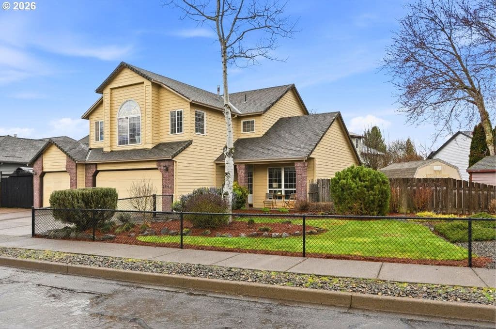 21903 NE Shaver St, Fairview, OR 97024