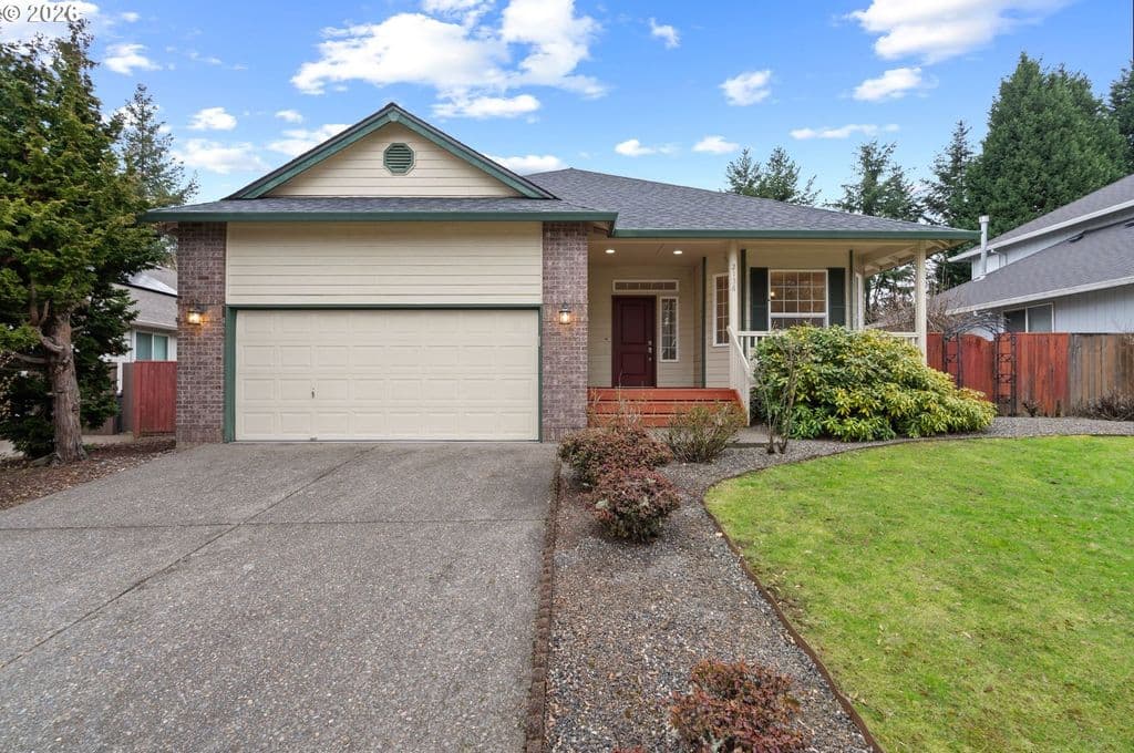 2136 NE 52nd Ave, Hillsboro, OR 97124