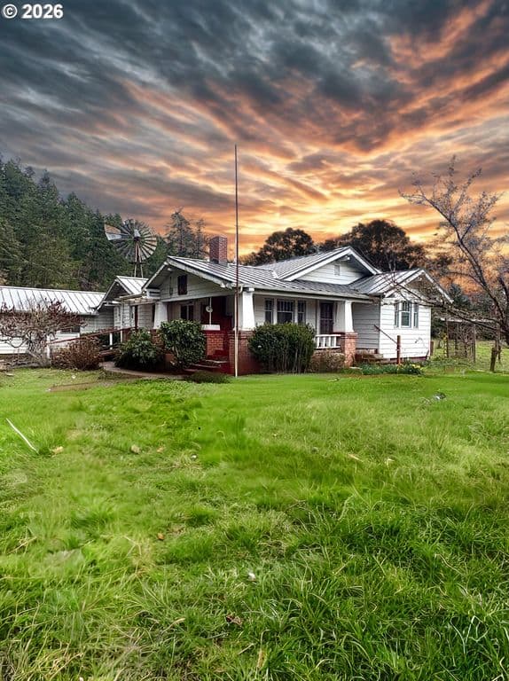 77189 Mosby Creek Rd, Cottage Grove, OR 97424