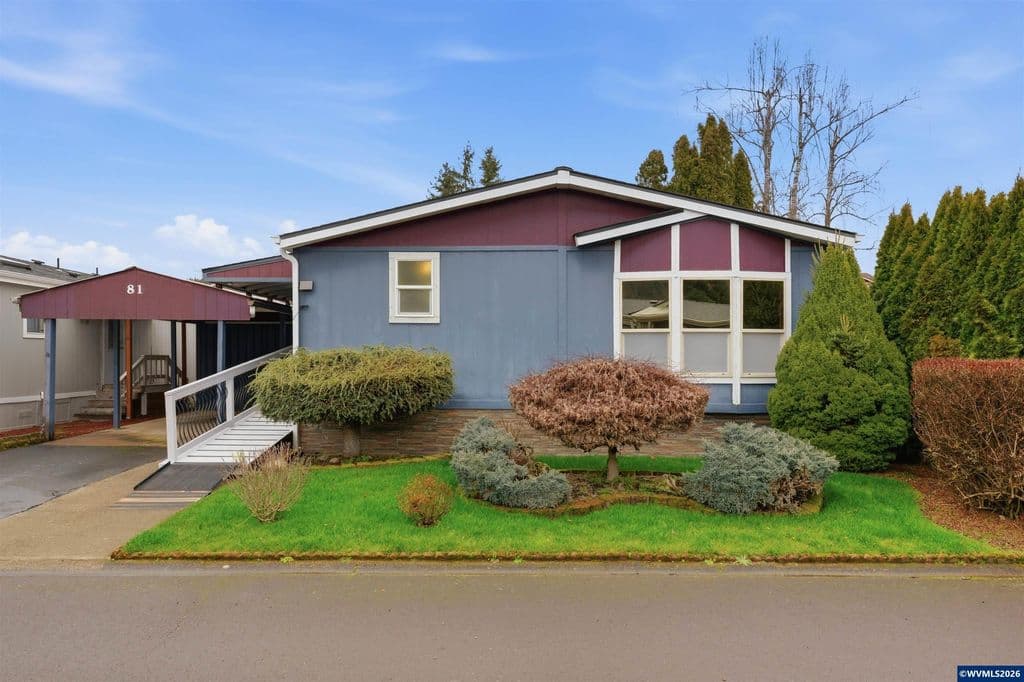 1307 S Water St Unit 81, Silverton, OR 97381