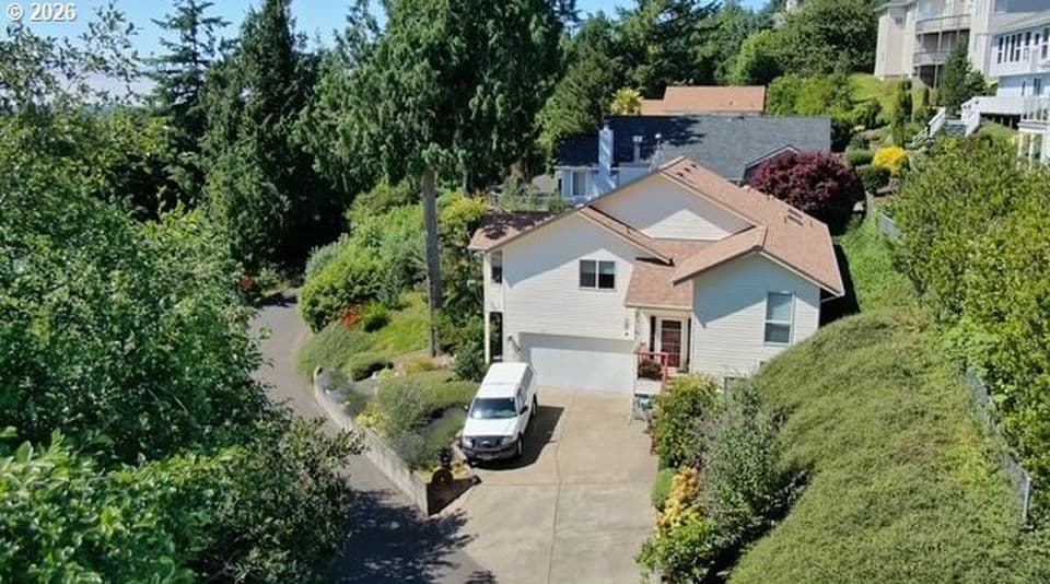 3520 Ocean View Dr, Florence, OR 97439