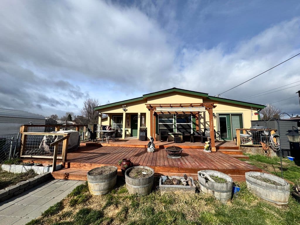 4258 Arthur St, Klamath Falls, OR 97603