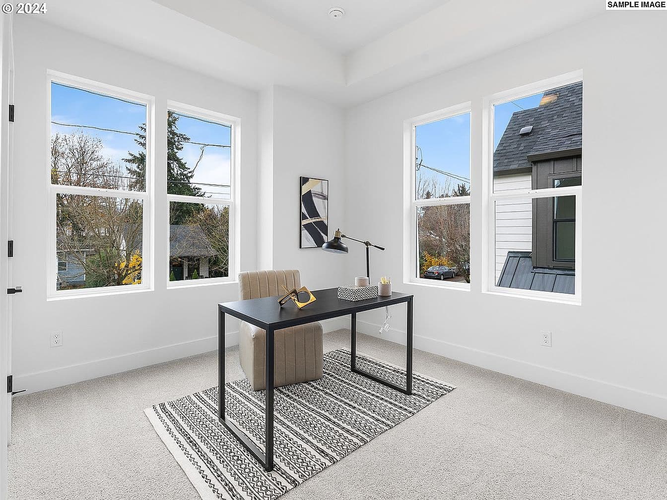 6199 N Amherst St - Thumbnail 7