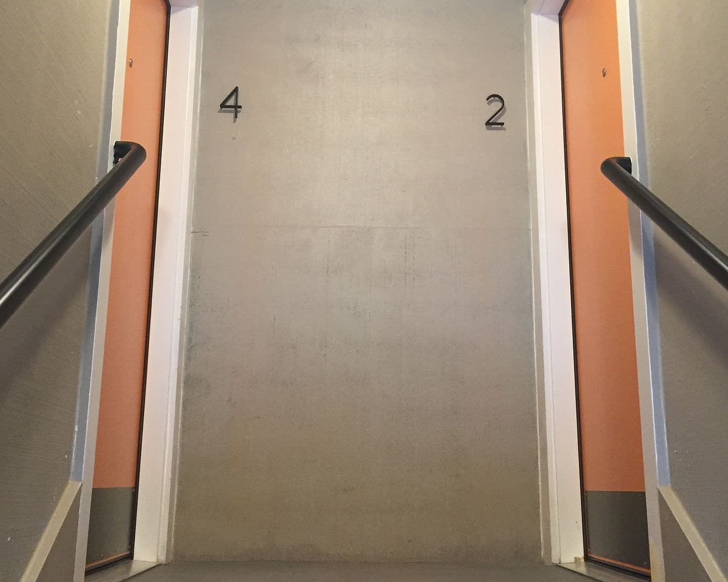 7511 N Berkeley Ave #4 - Thumbnail 6