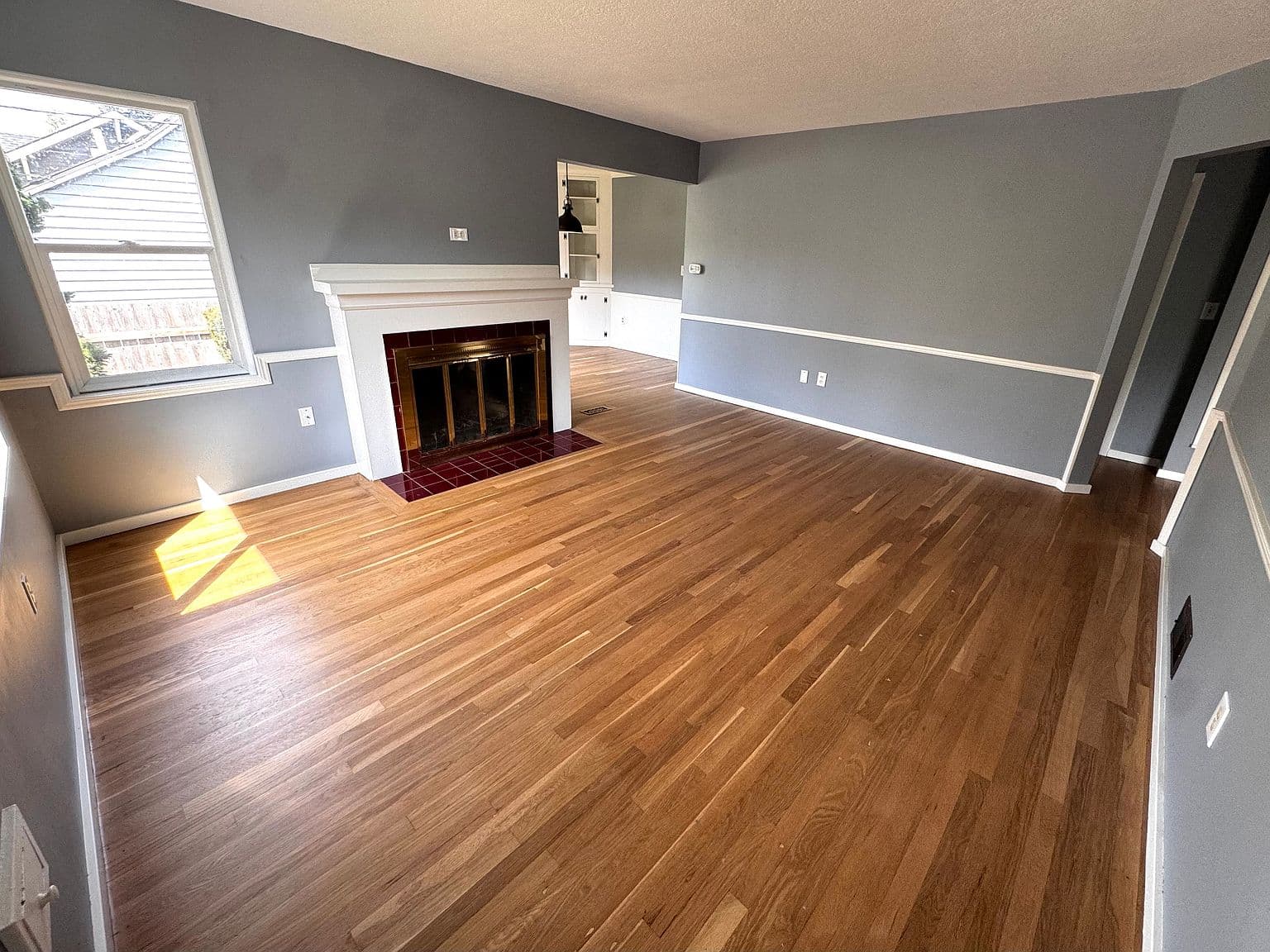 8954 N Portsmouth Ave - Thumbnail 3